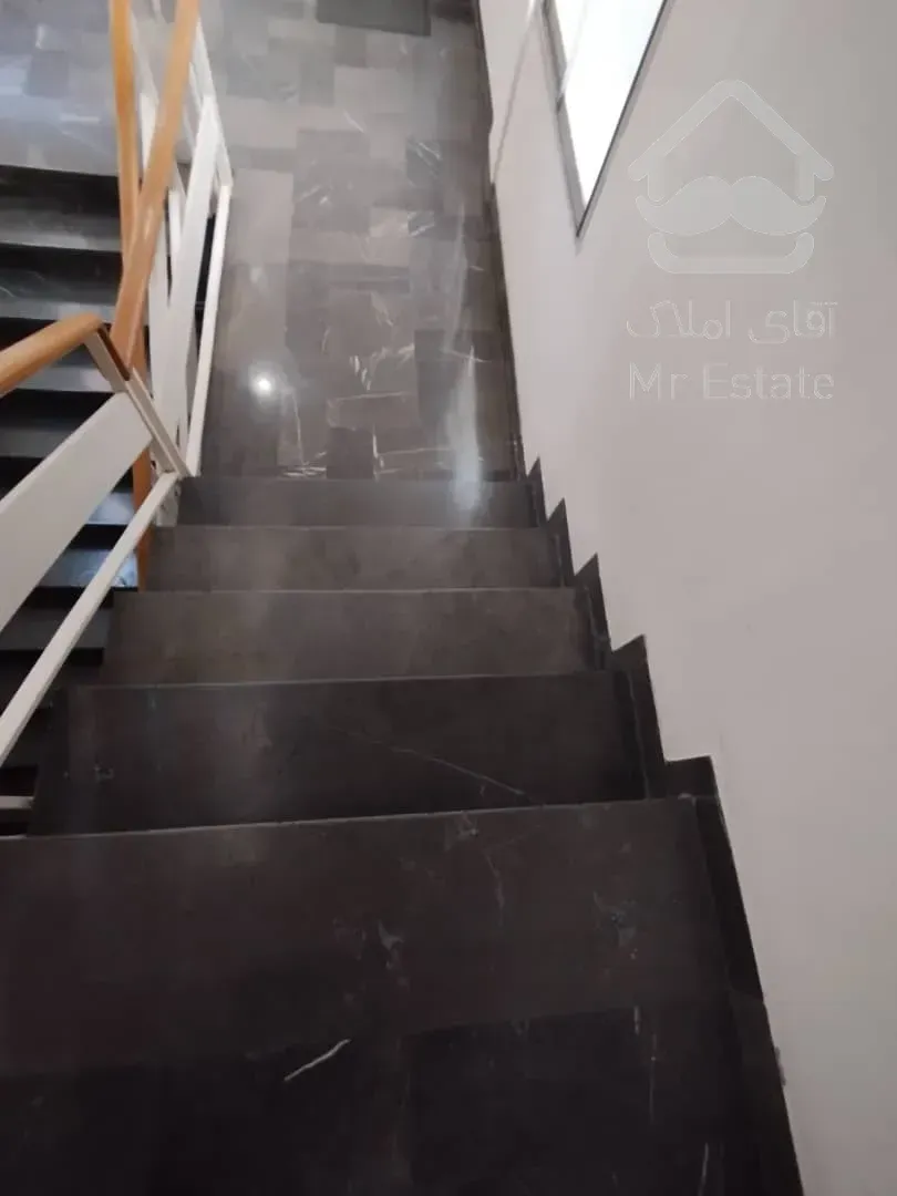 110 متر اجاره سند اداری بر اصلی بهشتی