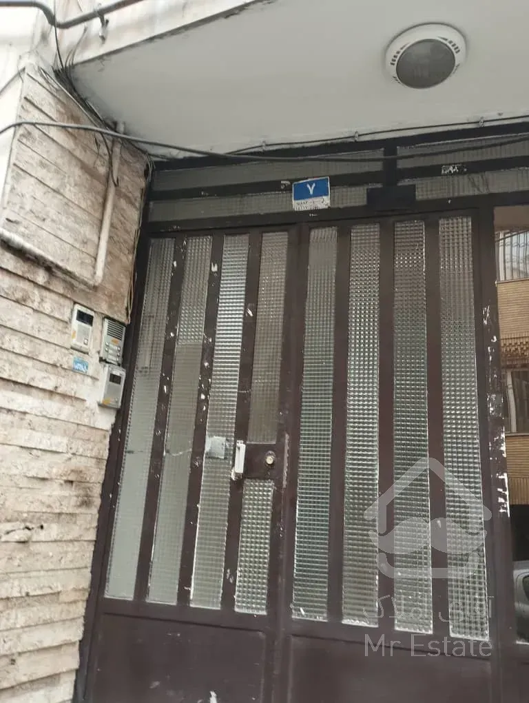 101 متر موقعیت اداری در وزرا