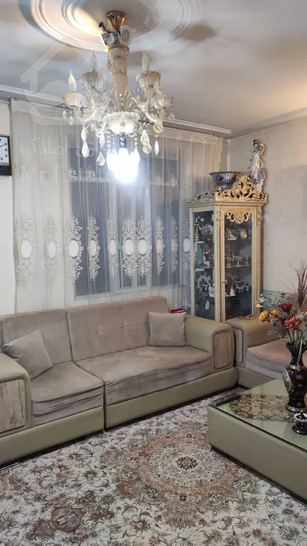 70 متر 2 خواب دبستان