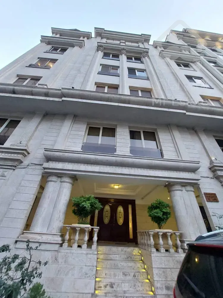 فروش مستقلات کلید نخورده نیاوران