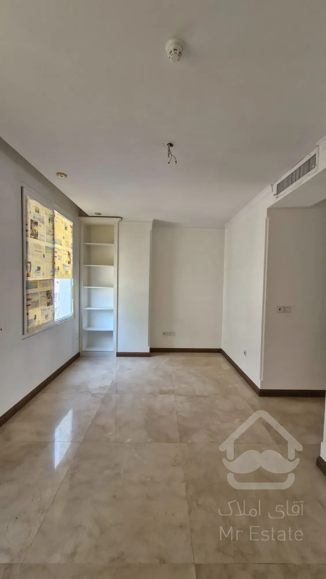 آپارتمان با ویو رویایی در بهترین لوکیشن نیاوران