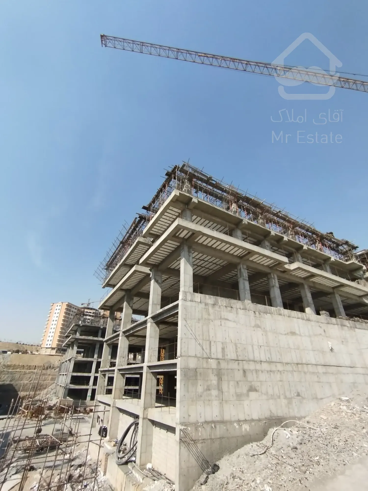 واحد 107 متر فول امکانات سند تک برگ اقساطی