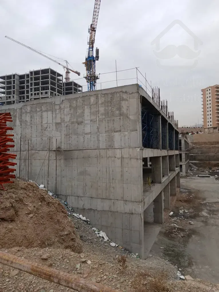 پیش فروش واحد 119متری در قطب گردشگری پایتخت منطقه 22