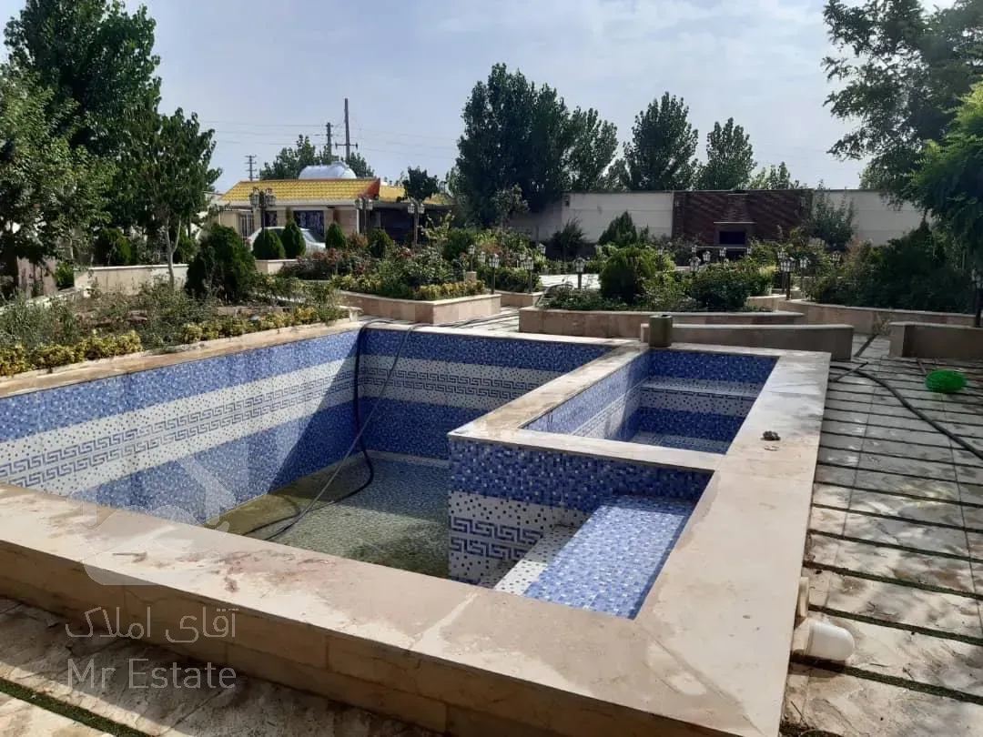 فروش ویلا 900 متر شهریار سند تک برگ بر اصلی