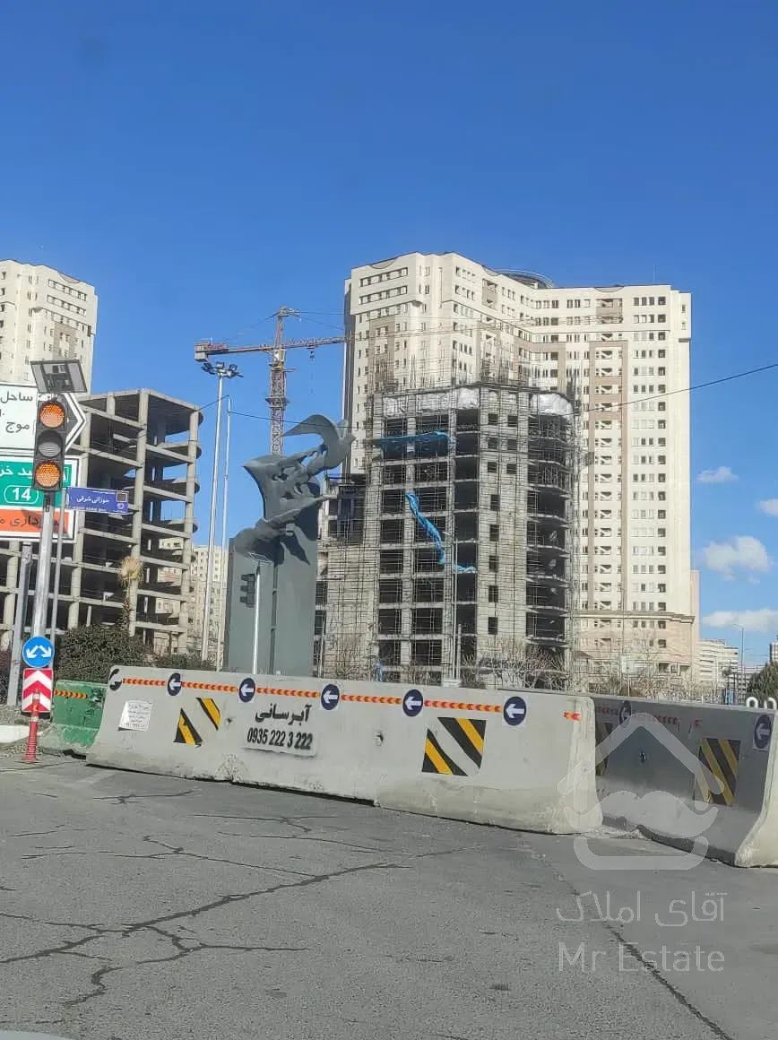 فروش آپارتمان 106 متر نورگیری عالی در منطقه 22