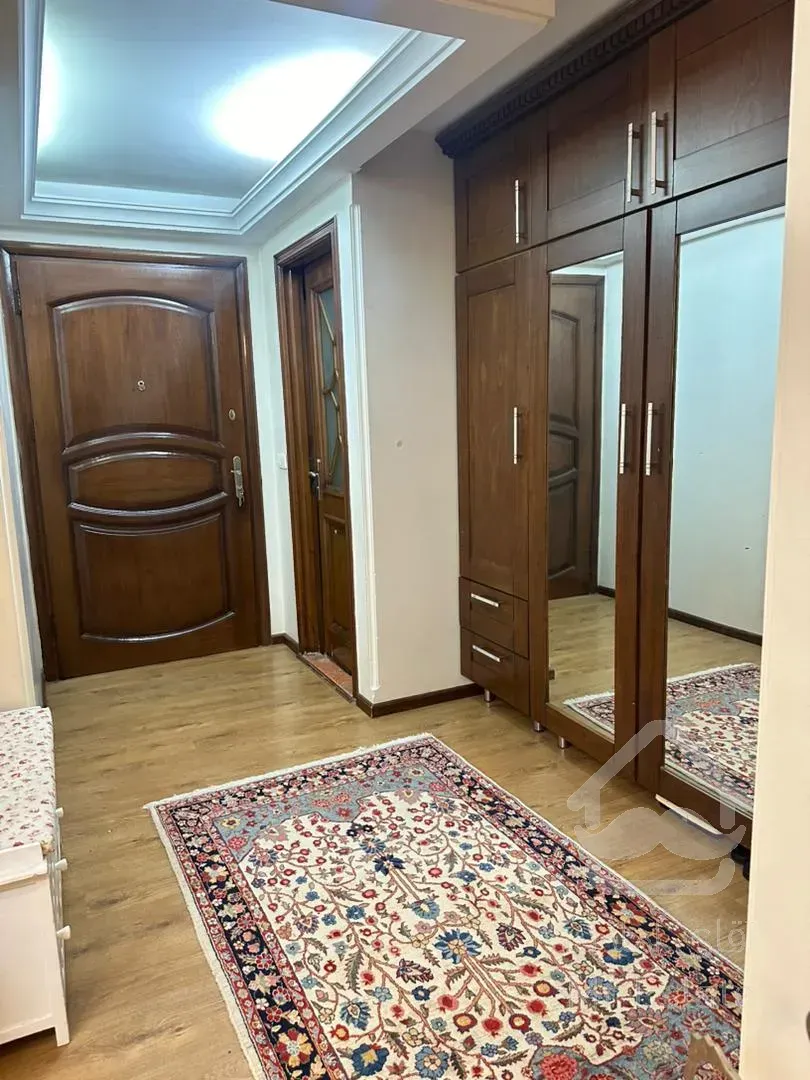 آپارتمان 312 متری لاکچری در نیاوران