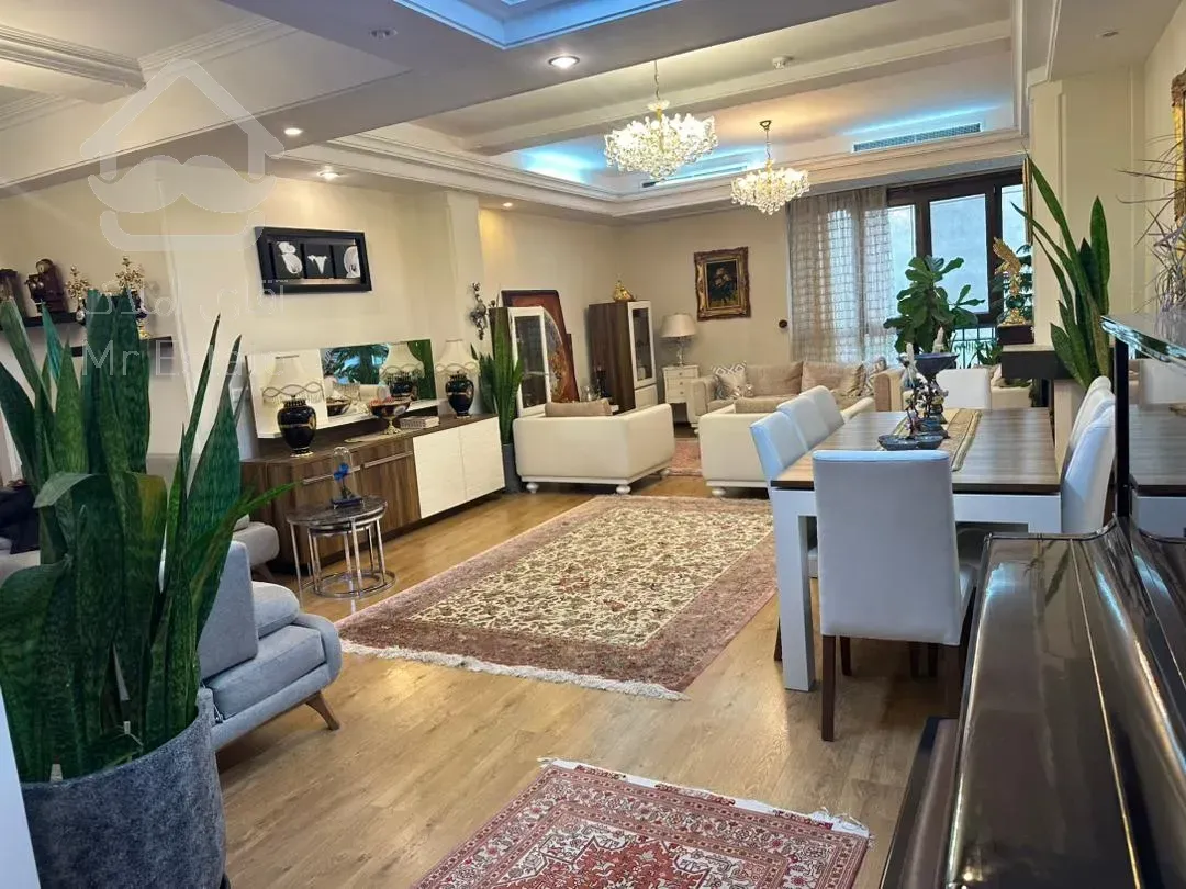 آپارتمان 312 متری لاکچری در نیاوران