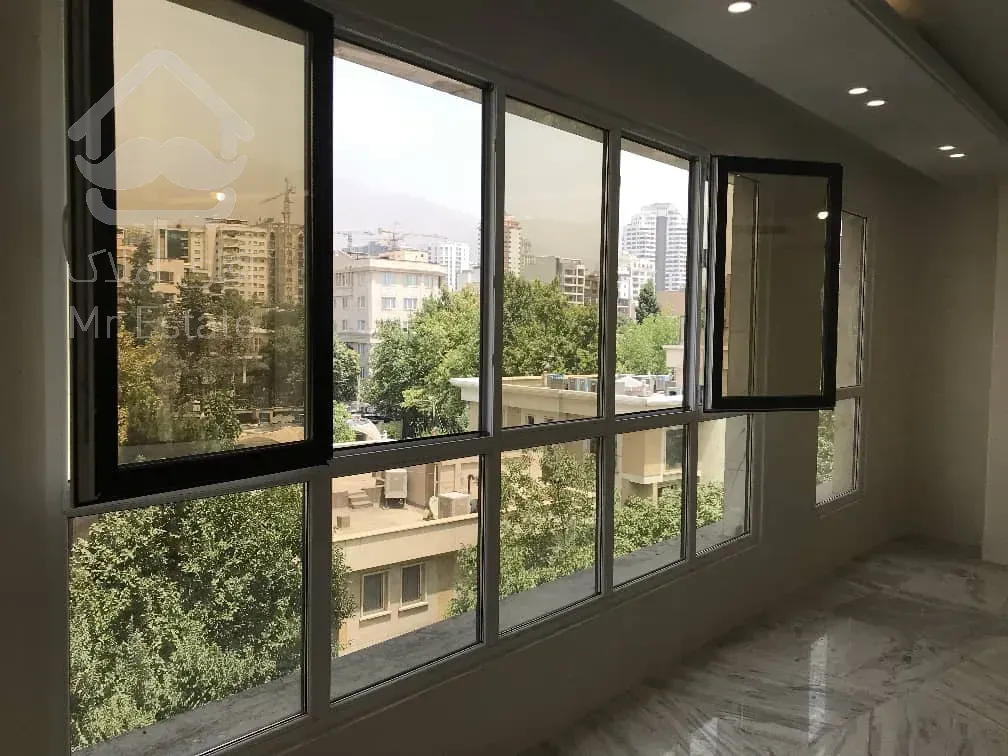 اجاره آپارتمان ۲۳۰ متری در بهترین لوکیشن نیاوران