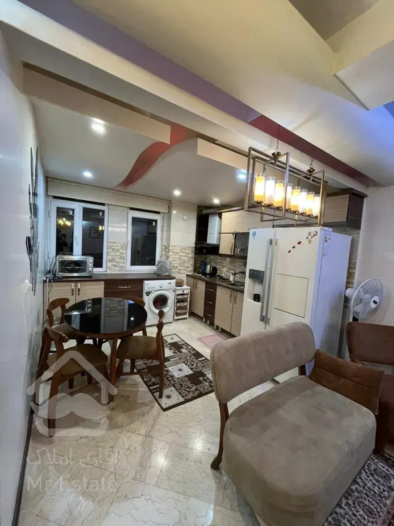 فروش تنها آپارتمان 2 خواب 6 ساله لابی دار شهرک پرواز