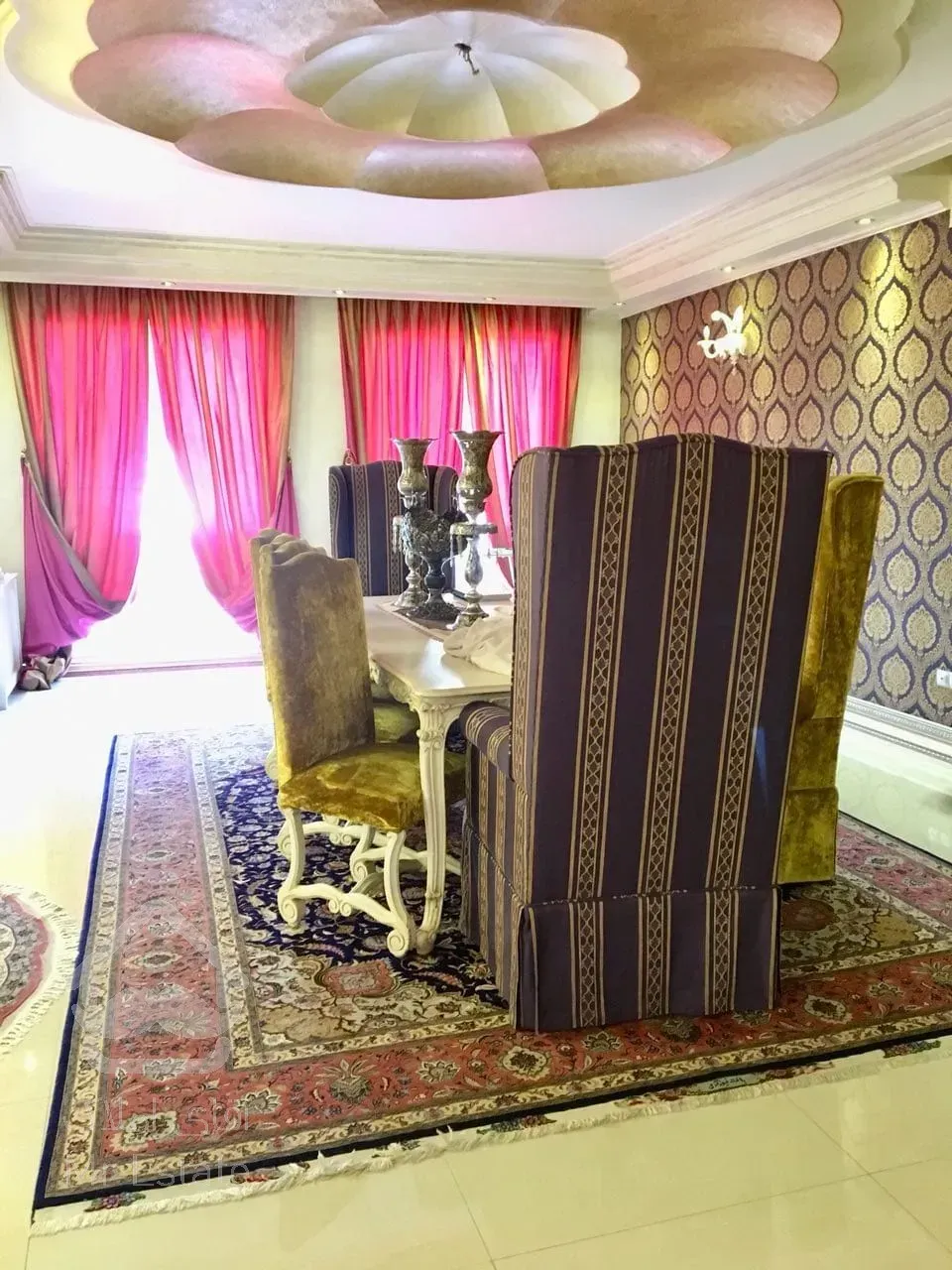 خرید آپارتمان ۳۳۵ متری در بهترین لوکیشن فرمانیه