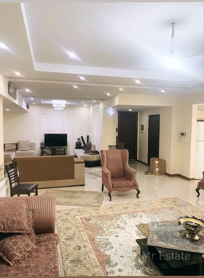 فروش آپارتمان ۱۷۵ متر ، ۳ خواب ، ۲پارکینگ، کریمخان