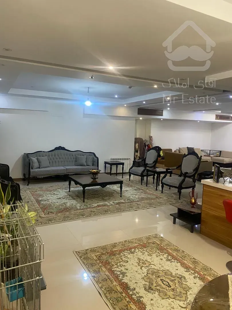 فروش آپارتمان ۱۷۵ متر ، ۳ خواب ، ۲پارکینگ، کریمخان