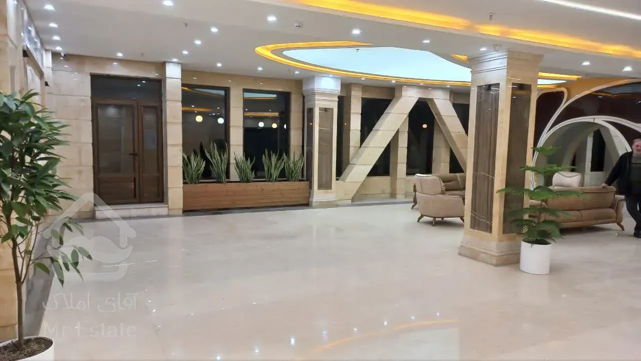 رهن و اجاره اپارتمان ۱۳۴ متری برج ریتون