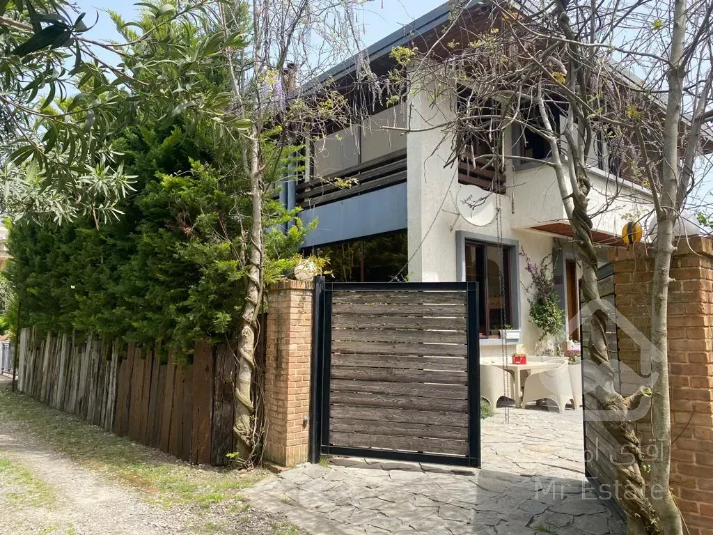 فروش ویلای ساحلی۶۰۰ متری چلک