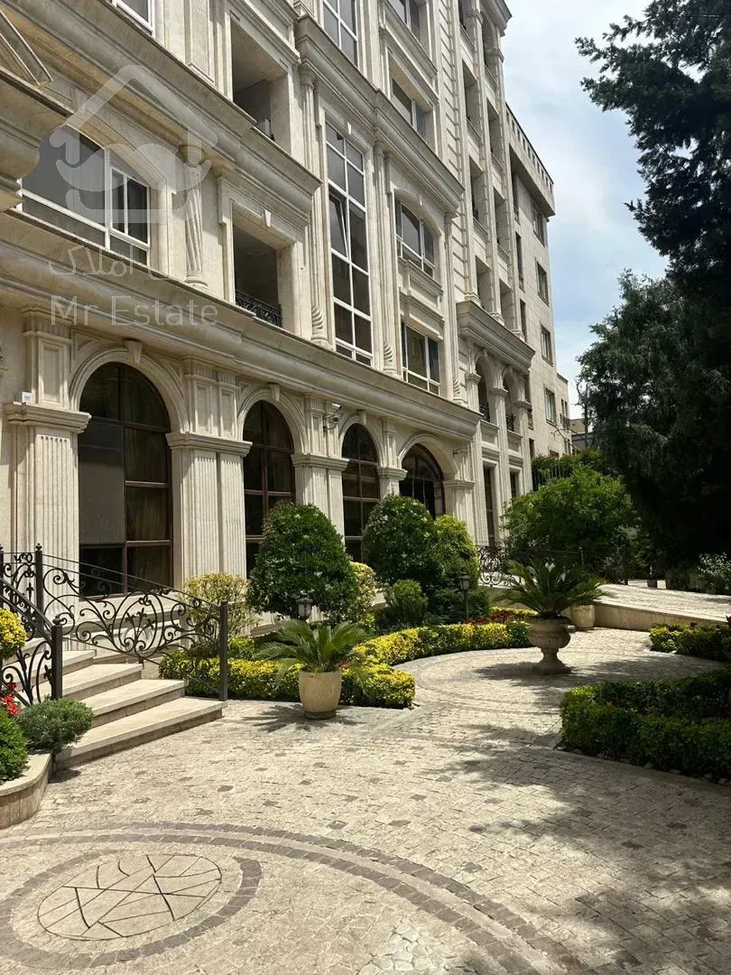 آپارتمان 200 متری در بهترین لوکیشن نیاوران