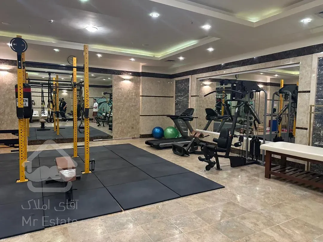 آپارتمان 200 متری در بهترین لوکیشن نیاوران