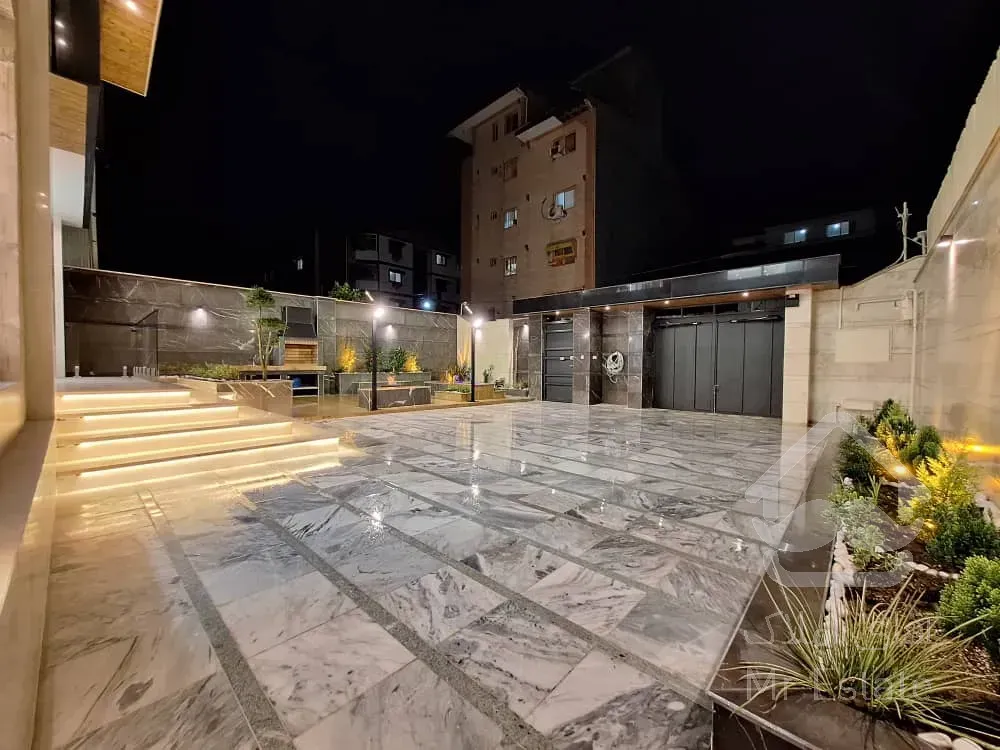 فروش ویلای دوبلکس ۲۷۵ متری در شهرک ساحل قو