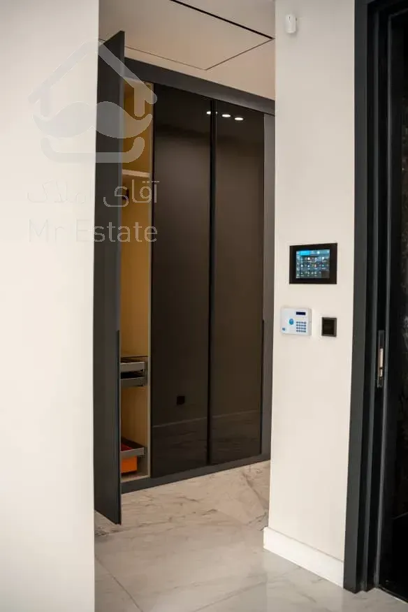 خرید آپارتمان ۲۹۰ متری مدرن در بهترین لوکیشن نیاوران