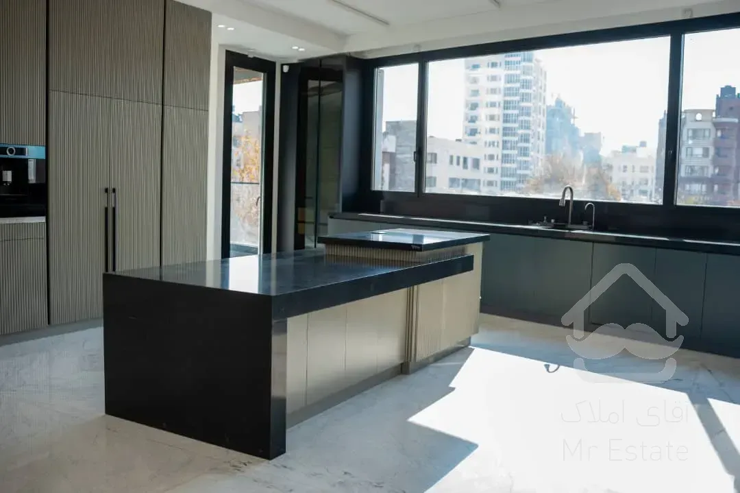 خرید آپارتمان ۲۹۰ متری مدرن در بهترین لوکیشن نیاوران