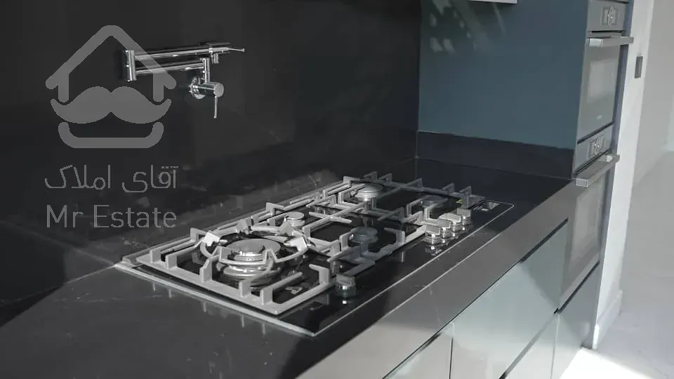 خرید آپارتمان ۲۹۰ متری مدرن در بهترین لوکیشن نیاوران