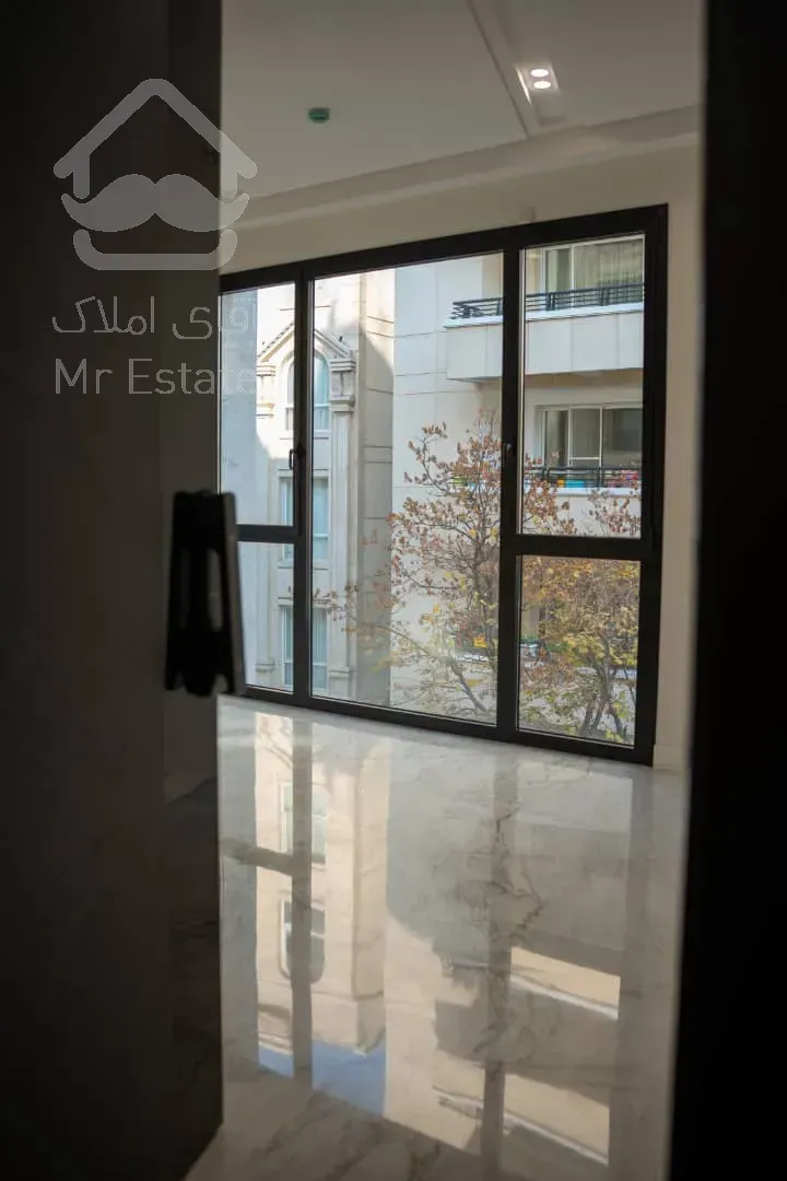 خرید آپارتمان ۲۹۰ متری مدرن در بهترین لوکیشن نیاوران