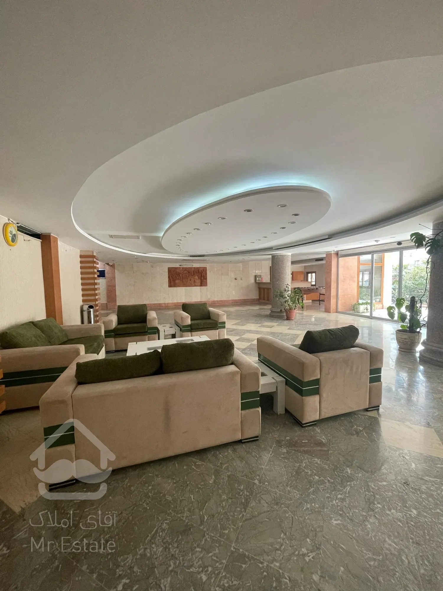 اجاره آپارتمان۲۳۰ متری در بهترین لوکیشن نیاوران