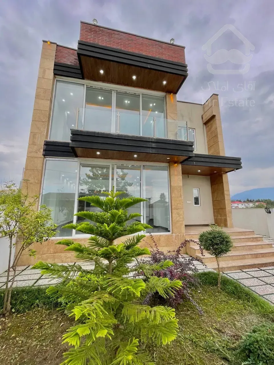 فروش ویلا نور