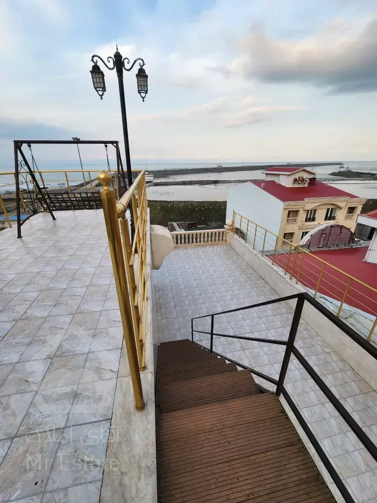 فروش آپارتمان ۱۱۷ متری با قیمت مناسب در موج‌شکن انزلی