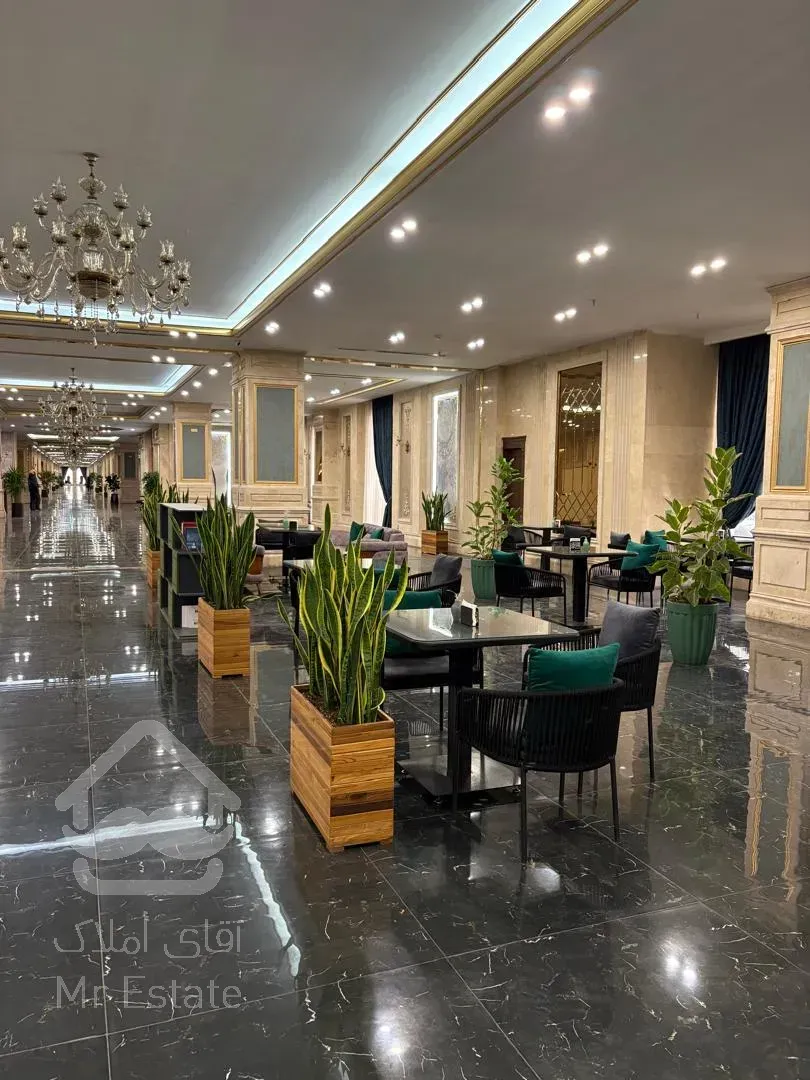 رونیکا پالاس مژده/واحد دیزاین شده/سازنده آقای قربانی