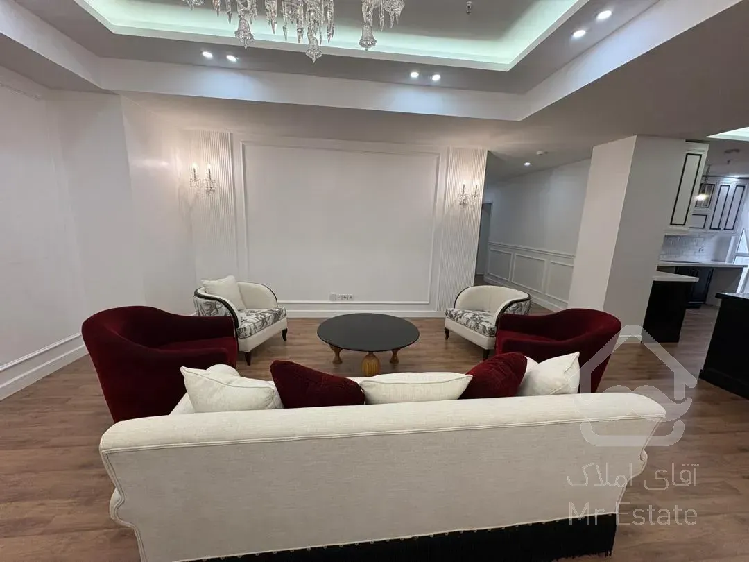 رونیکا پالاس مژده/واحد دیزاین شده/سازنده آقای قربانی