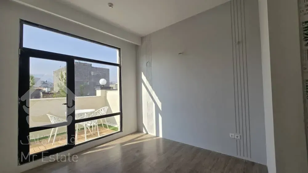 155متری /لوکس/ طبقه دوم