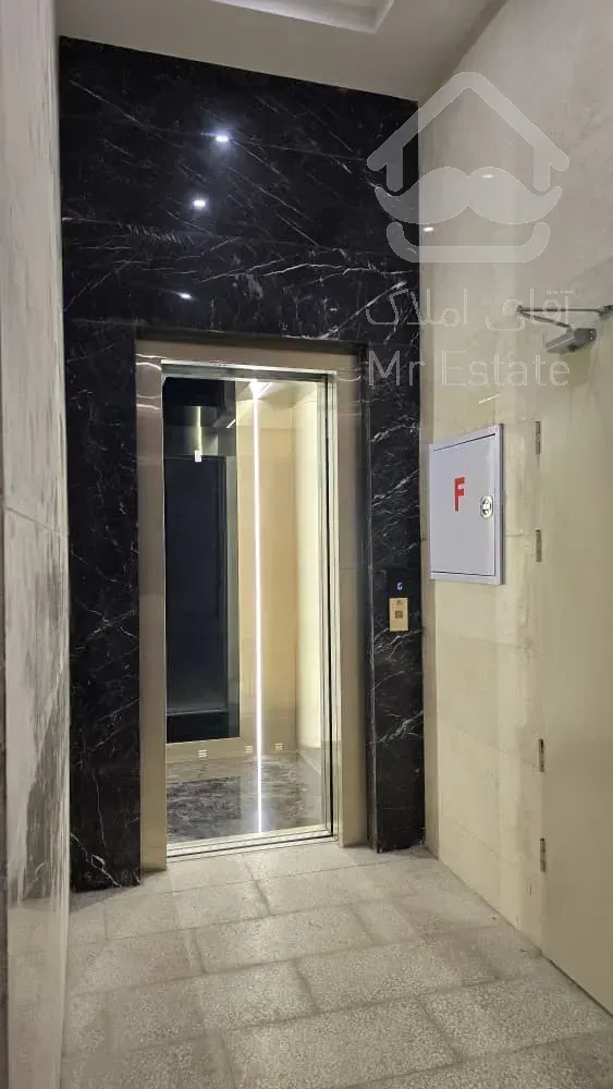 155متری /لوکس/ طبقه دوم