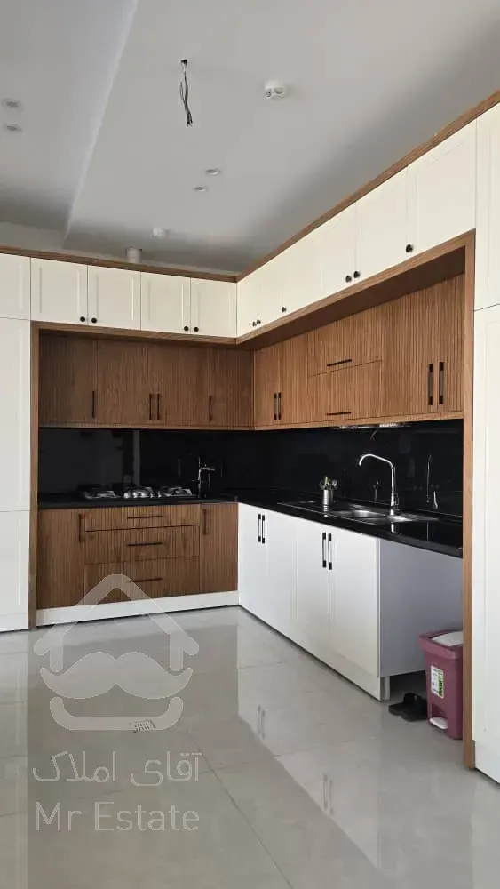 155متری /لوکس/ طبقه دوم