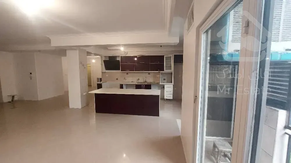 ۱۳۸ متر شمال شرق مرزداران