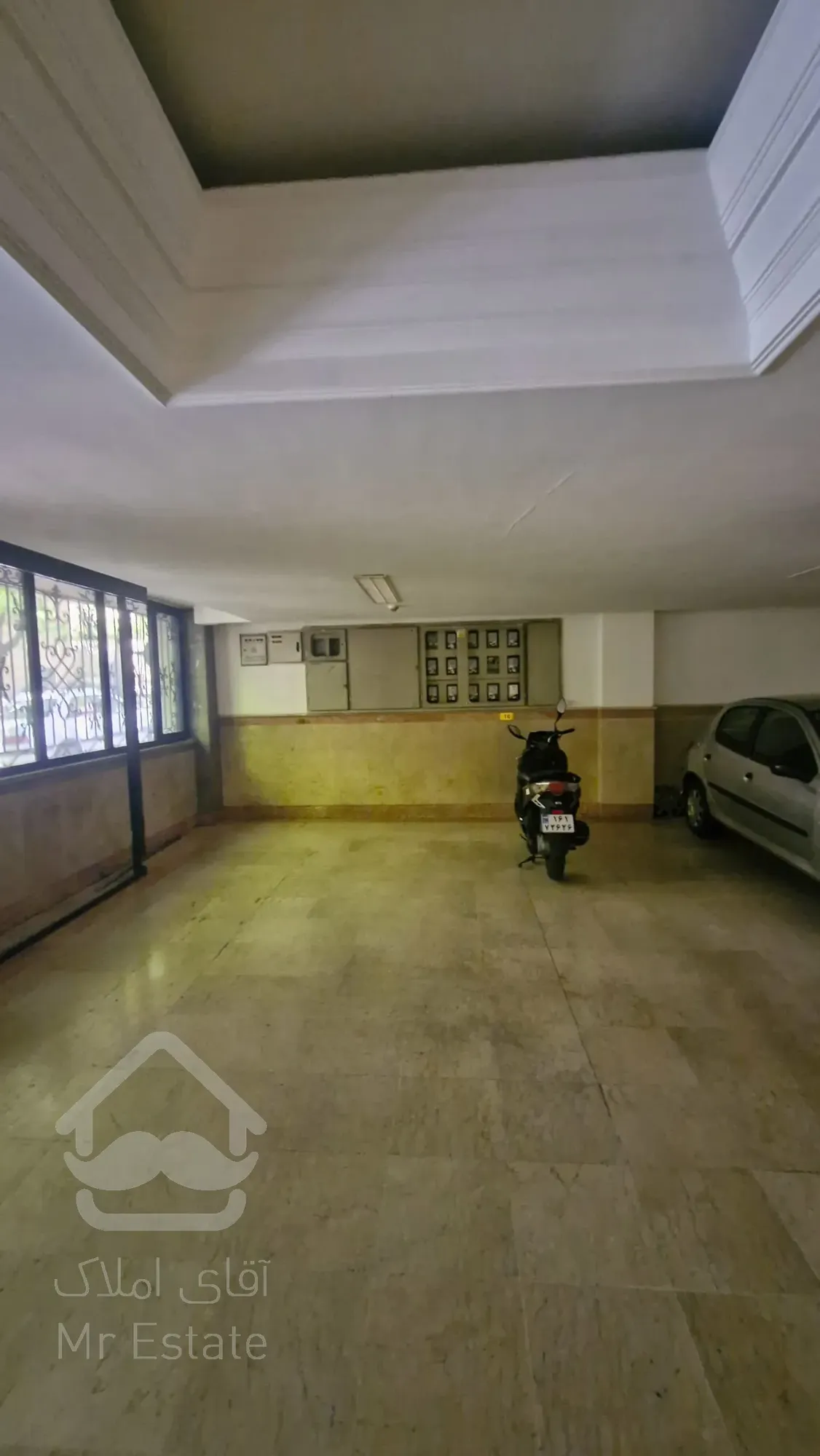 اجاره آپارتمان ۲۵۰ متری فول مشاعات در کامرانیه