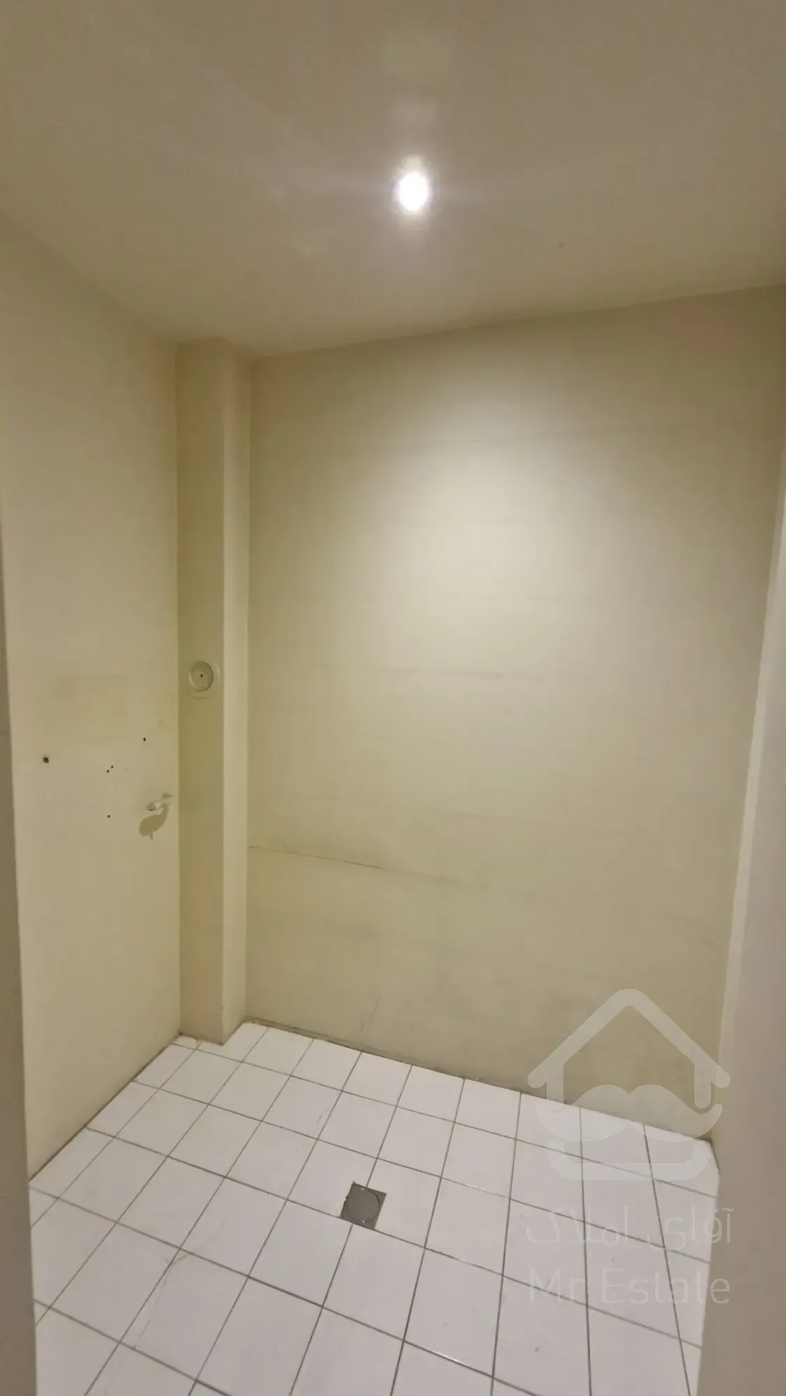 اجاره آپارتمان ۲۱۵ متری در بهترین لوکیشن کامرانیه