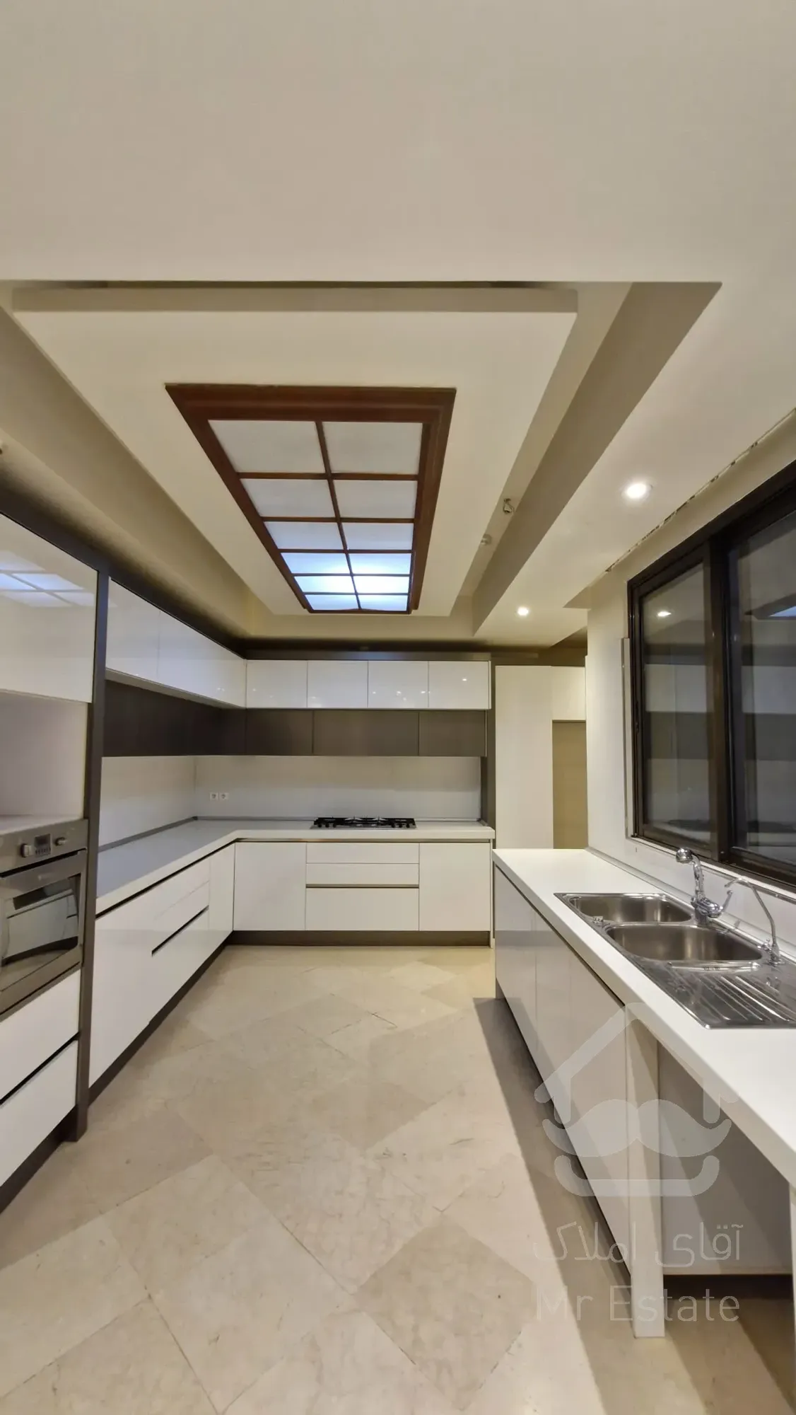 230 متر کلاسیک فول مشاعات فرمانیه