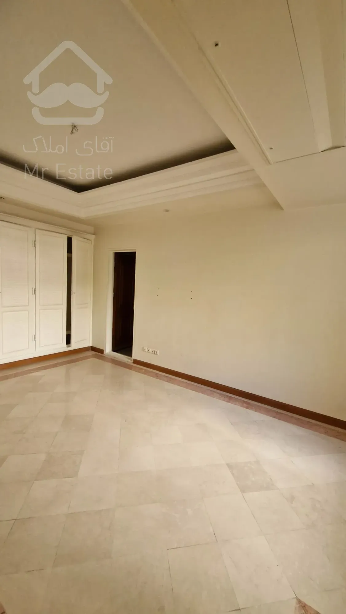 اجاره آپارتمان ۲۲۰ متری در کامرانیه