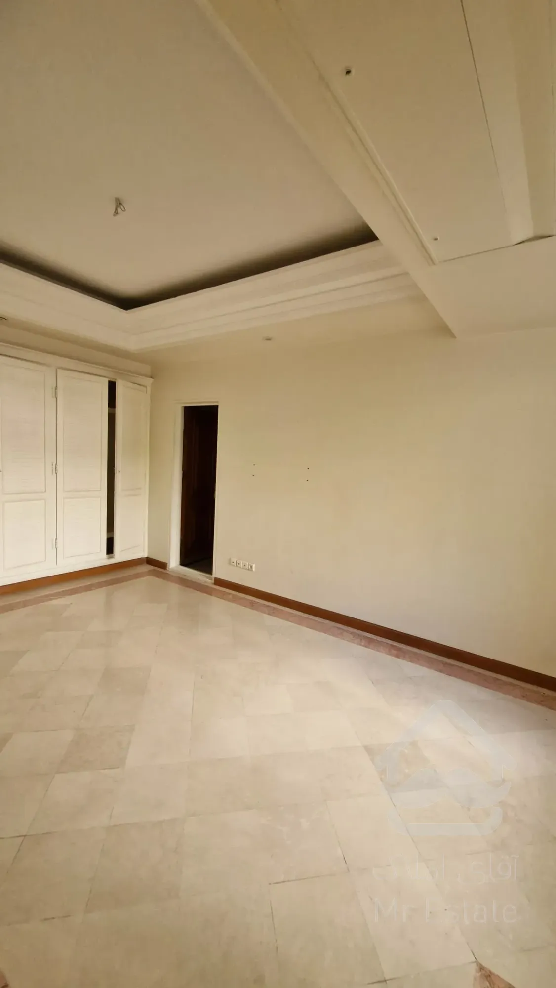 اجاره آپارتمان 210 متر در بهترین لوکیشن کامرانیه