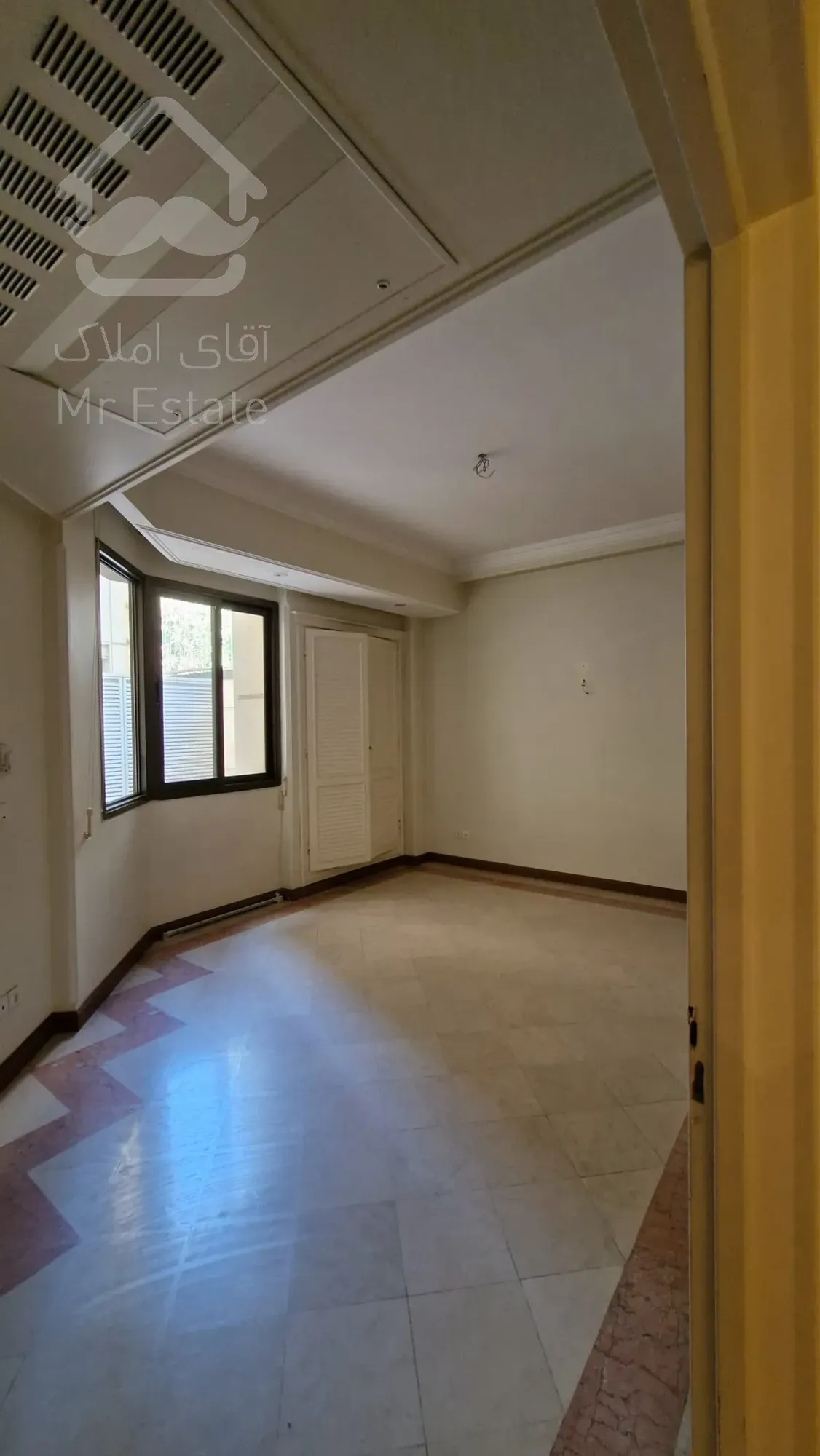 اجاره آپارتمان 210 متر در بهترین لوکیشن کامرانیه