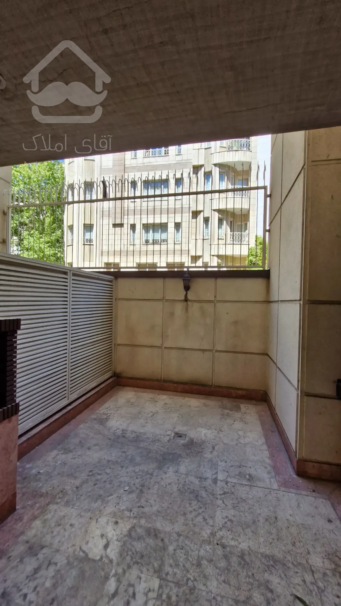 اجاره آپارتمان ۲۲۰ متری در کامرانیه