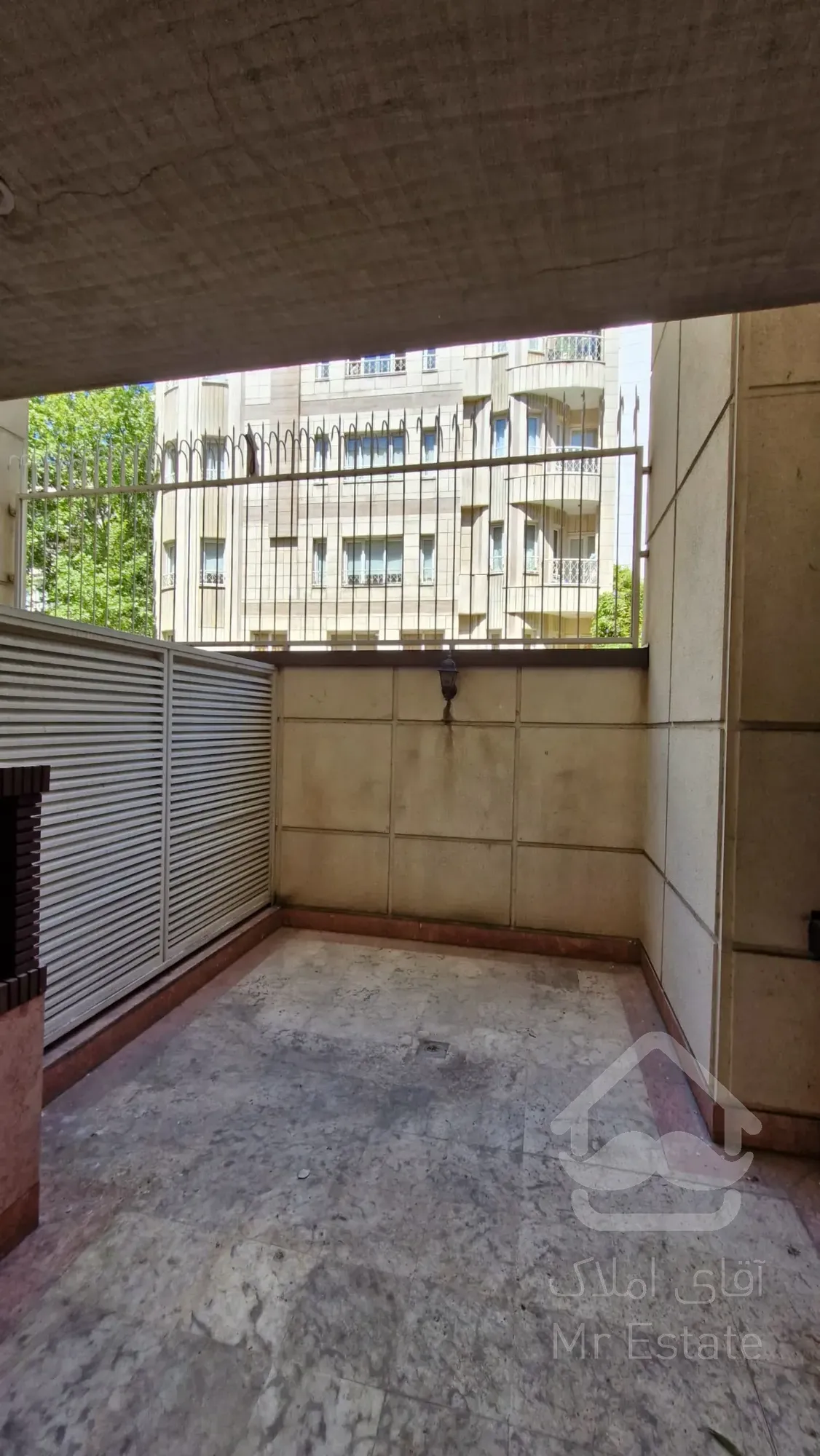 230 متر کلاسیک فول مشاعات فرمانیه