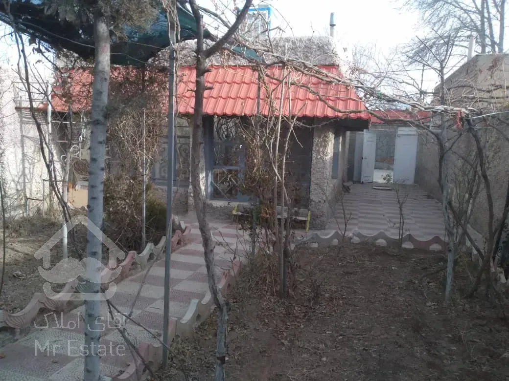 فروش باغچه 300متری دلباز همه چی تکمیل