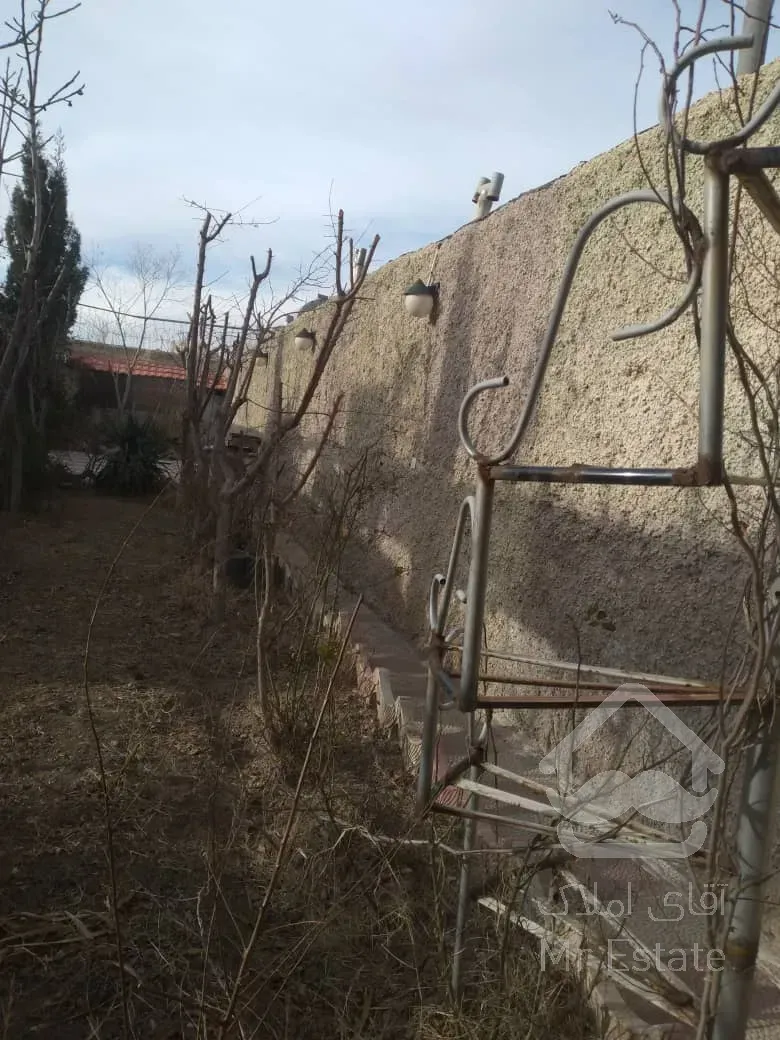 فروش باغچه 300متری دلباز همه چی تکمیل