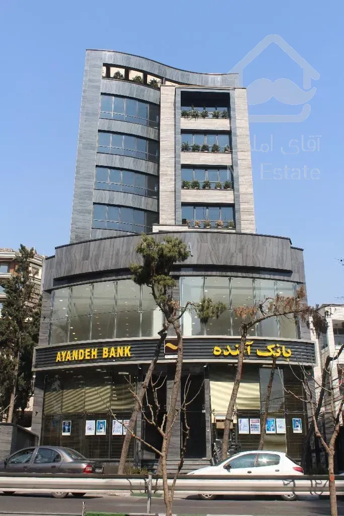 ۱۱۰ و ۱۲۵ متر بر فرمانیه ، نوساز ، طبقات بالا