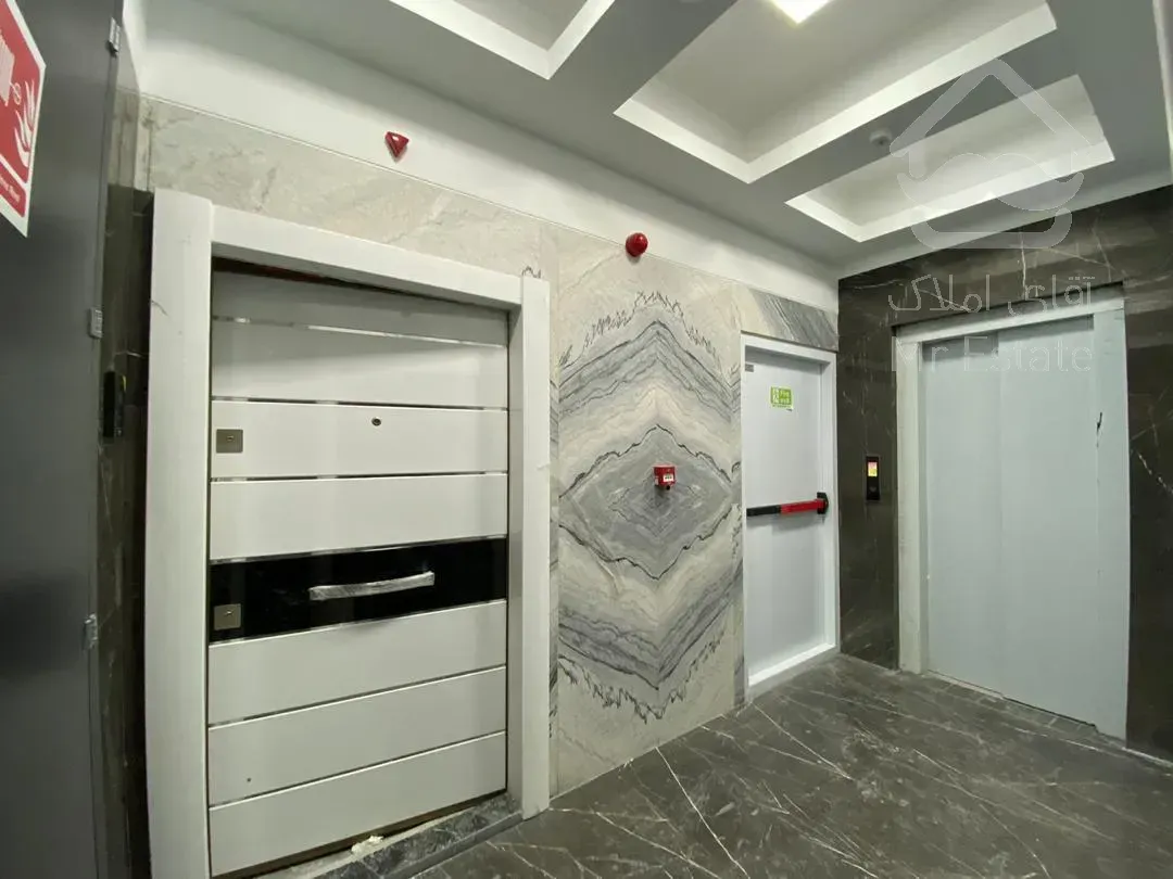 ۱۱۰ و ۱۲۵ متر بر فرمانیه ، نوساز ، طبقات بالا