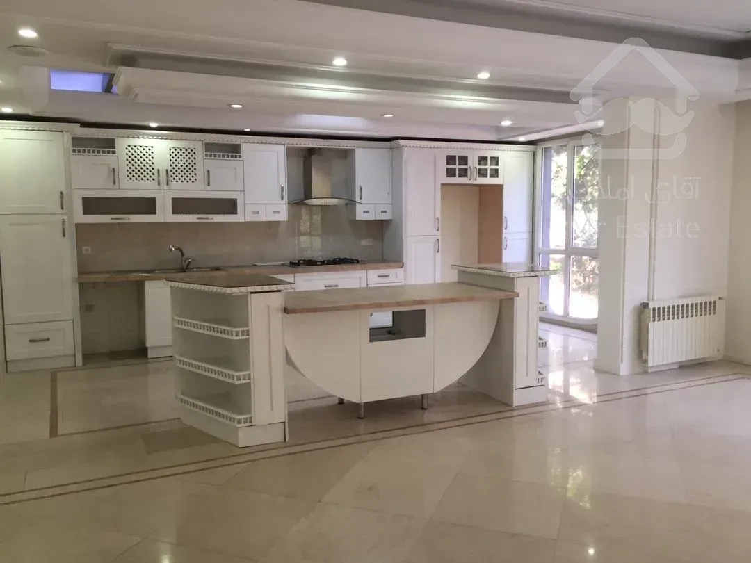 اجاره آپارتمان 200 متری در کامرانیه شمالی