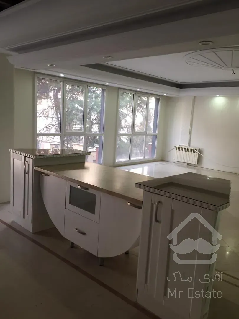 آپارتمان 250 متری در فرمانیه فول مشاعات