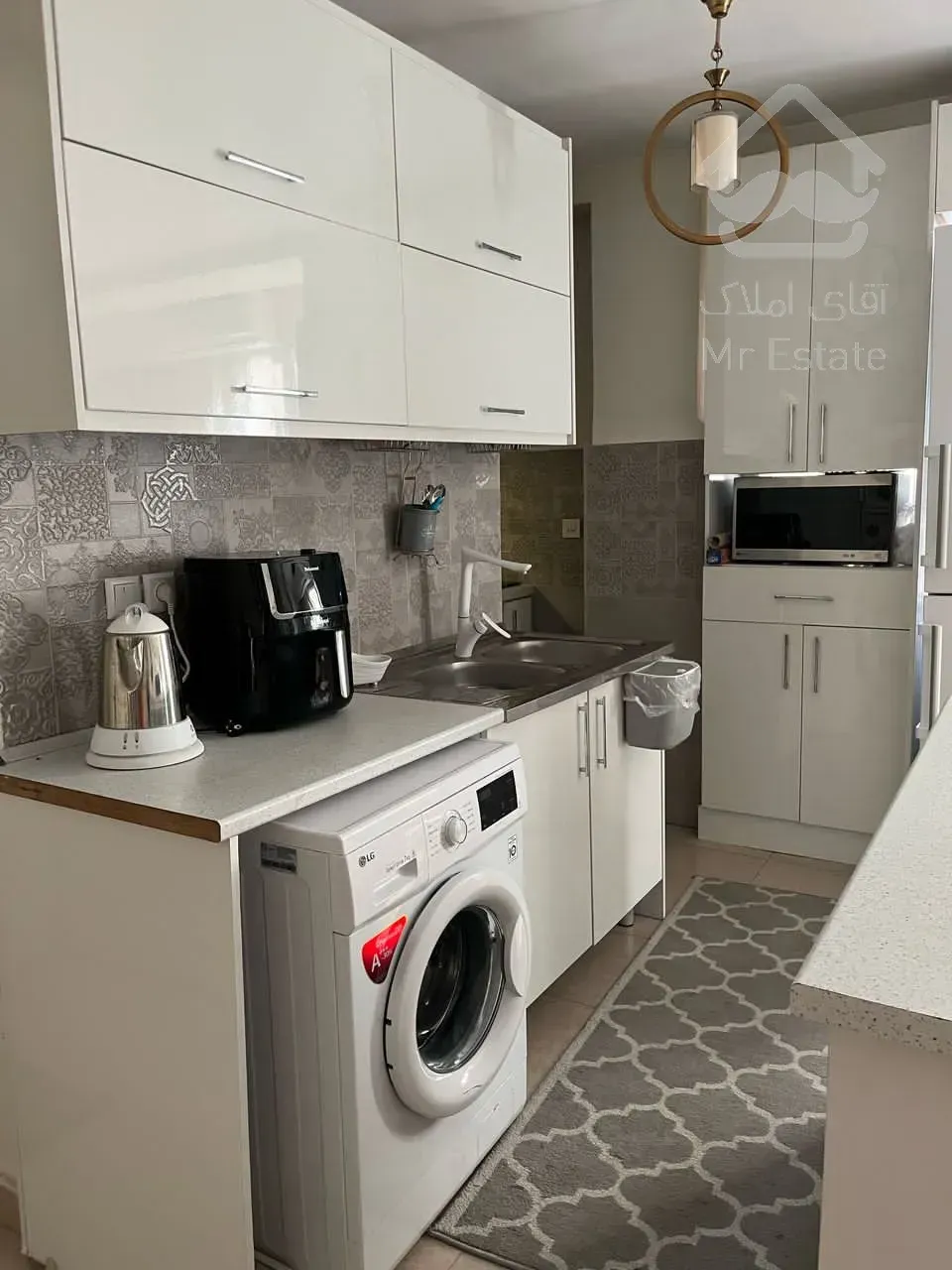 آپارتمان ۷۰ متری خوشنقشه روبه نما