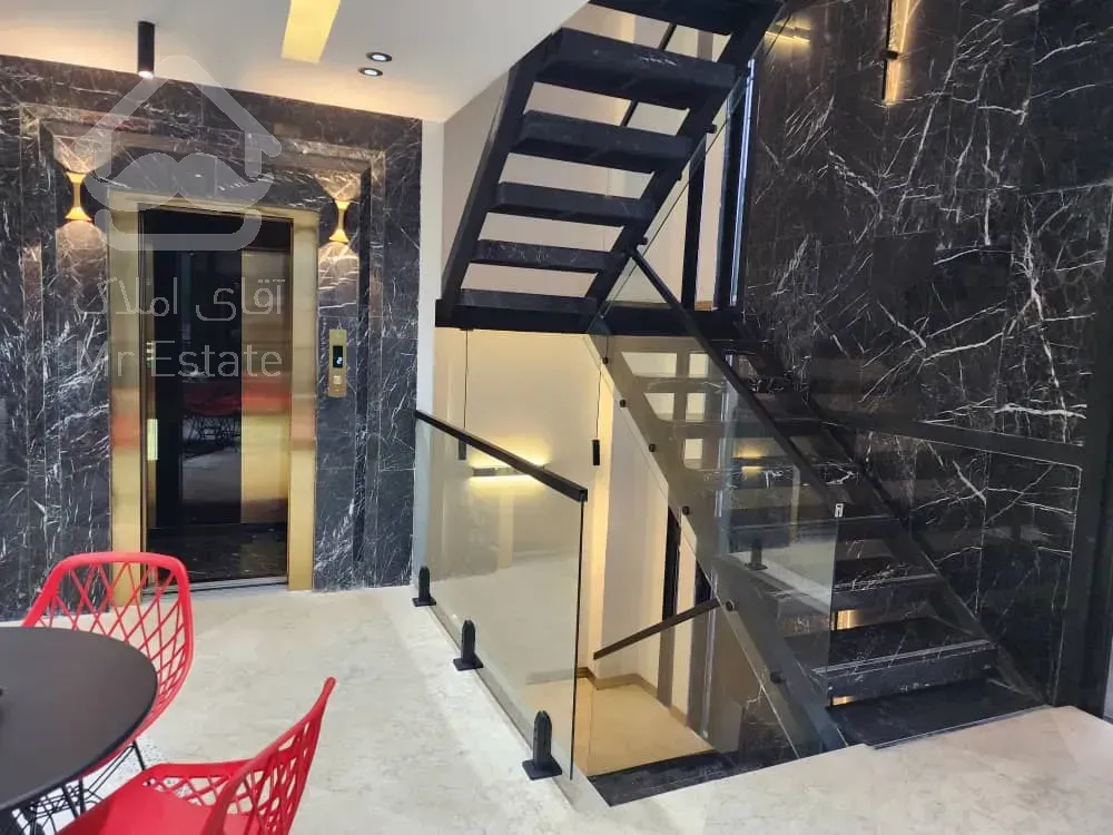 ویلای تریپلکس جنگلی